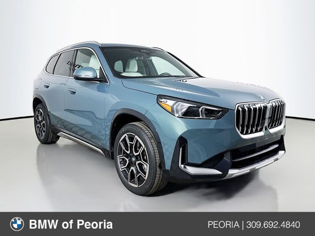 2026 BMW X1 28i's photo