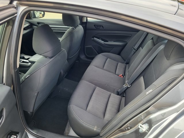 2023 Nissan Altima 2.5 SV photo 14
