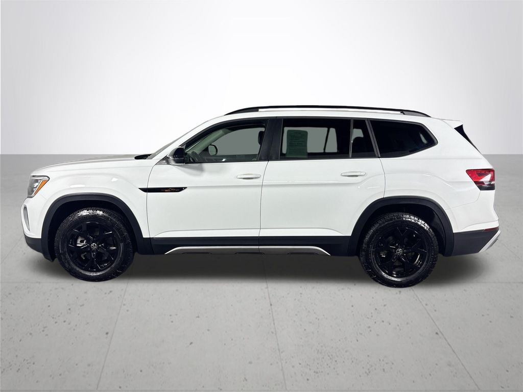2024 Volkswagen Atlas Peak Edition SE Technology photo 9