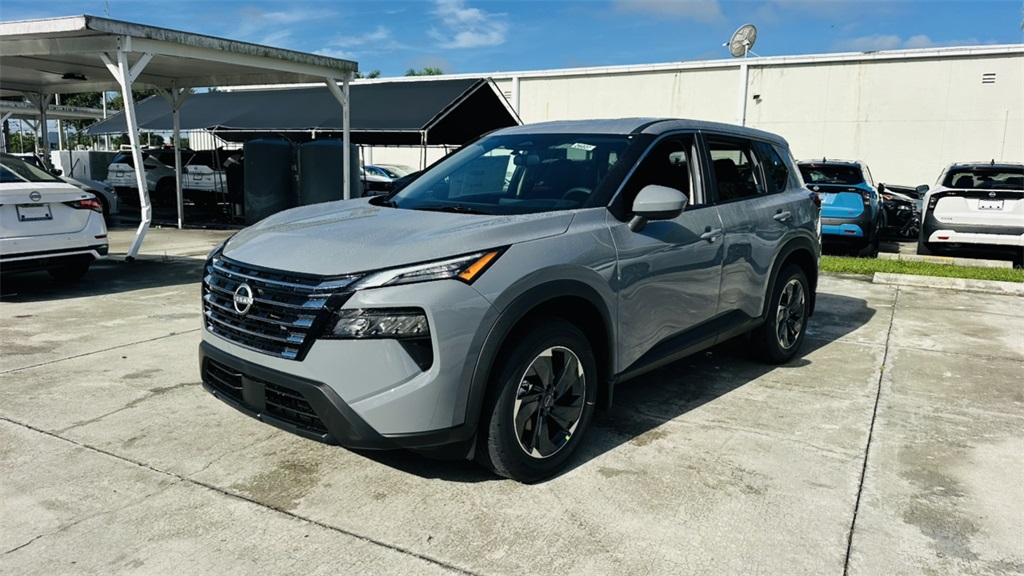 2026 Nissan Rogue SV photo 2