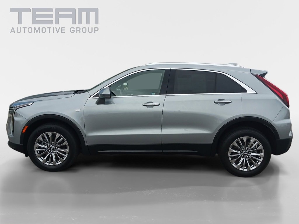 2024 Cadillac XT4 Premium Luxury photo 4