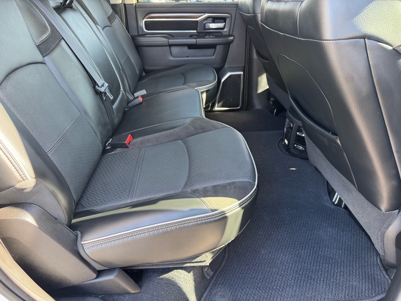 2024 Ram 2500 Laramie photo 20