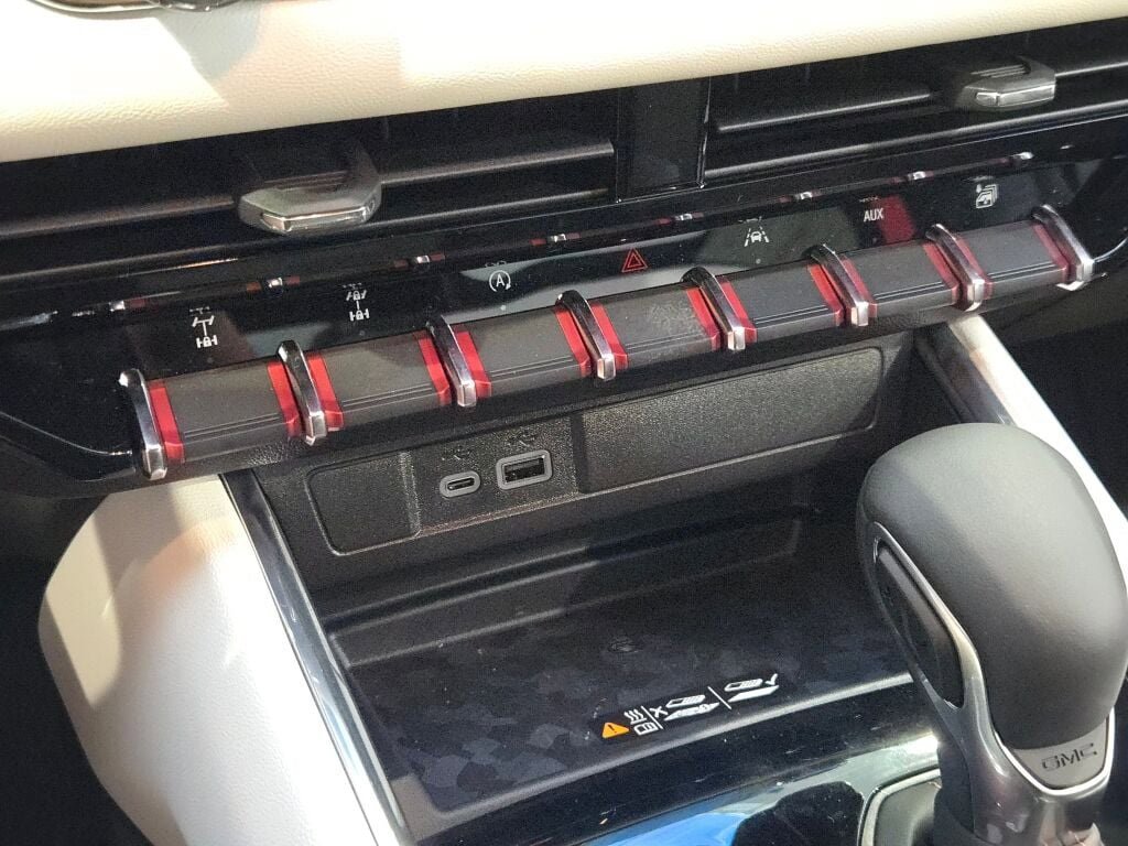 2026 Gmc Canyon AT4X photo 25