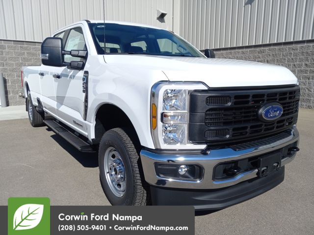 2026 Ford F-250 Super Duty XL's photo