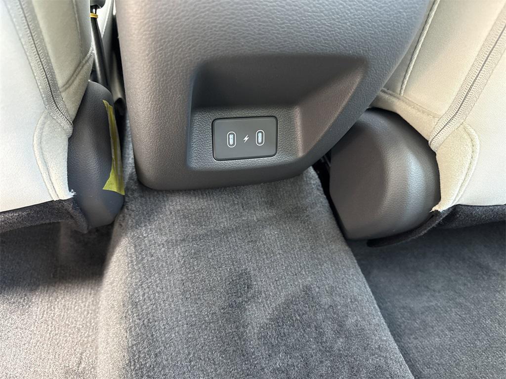 2025 Hyundai Sonata SE photo 13