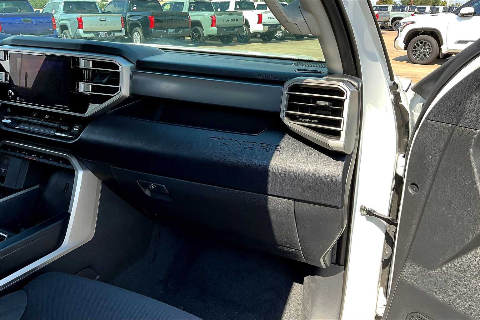 2024 Toyota Tundra SR5 photo 17