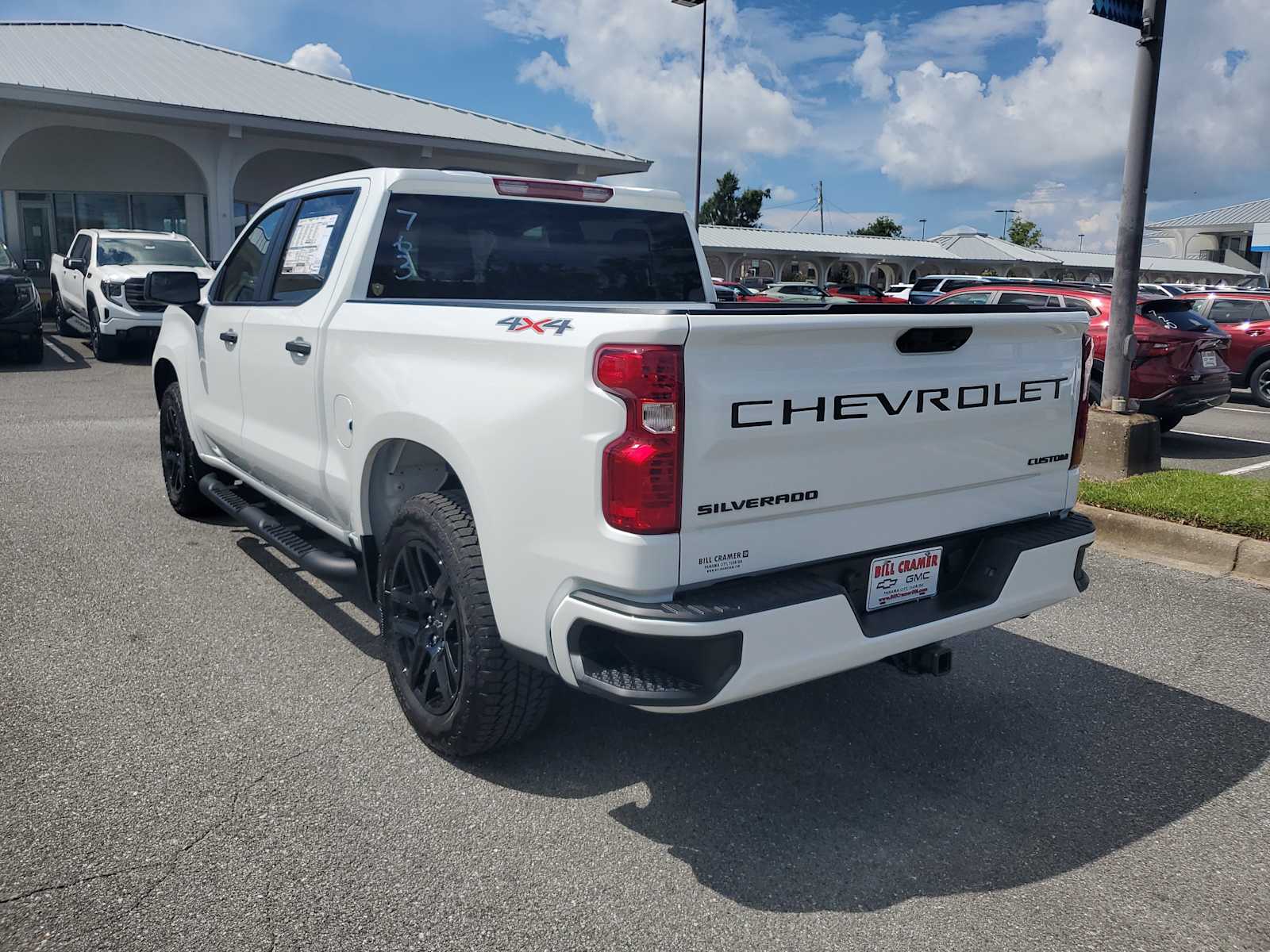 2025 Chevrolet Silverado 1500 Custom photo 3
