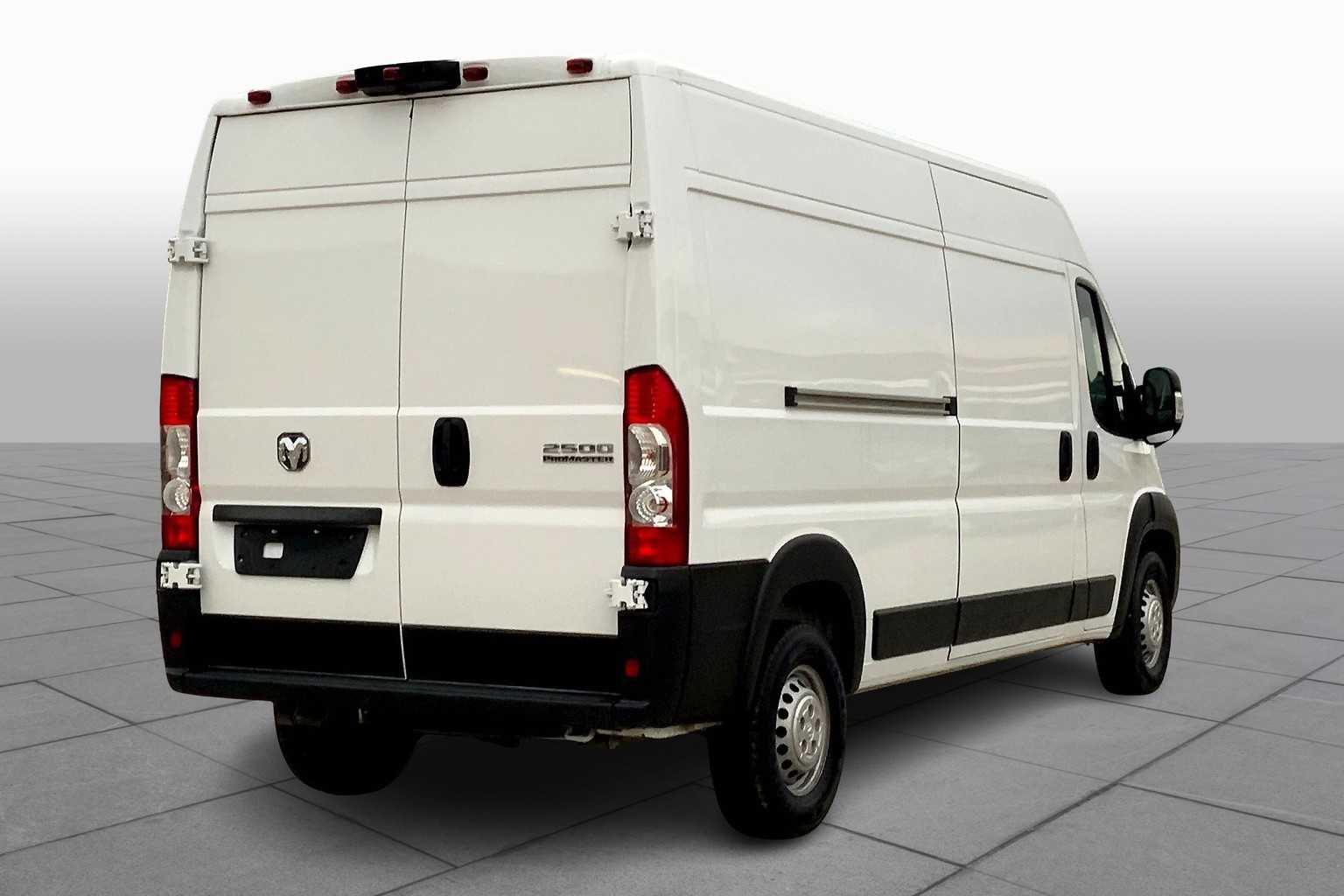 2024 Ram ProMaster 2500 photo 8