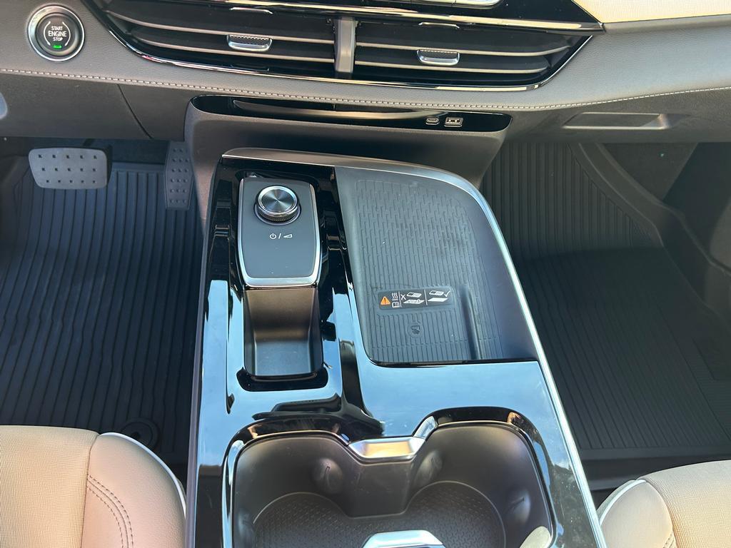 2026 Buick Enclave Preferred photo 10