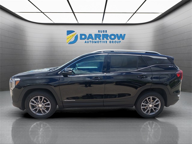 2024 Gmc Terrain SLT photo 2