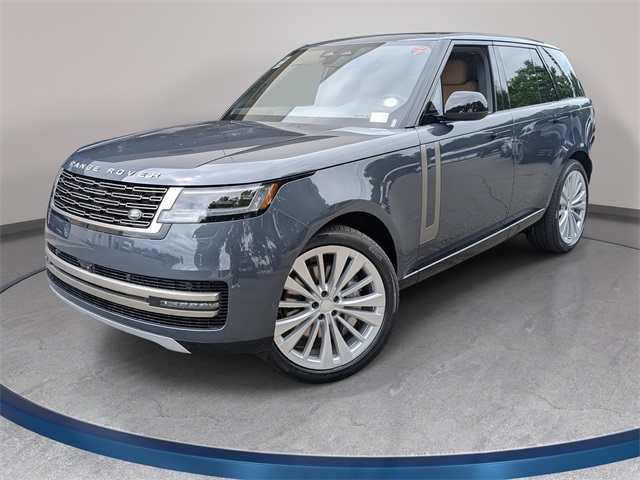 2025 Land Rover Range Rover SE's photo