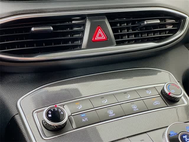 2021 Hyundai Santa Fe SE photo 16