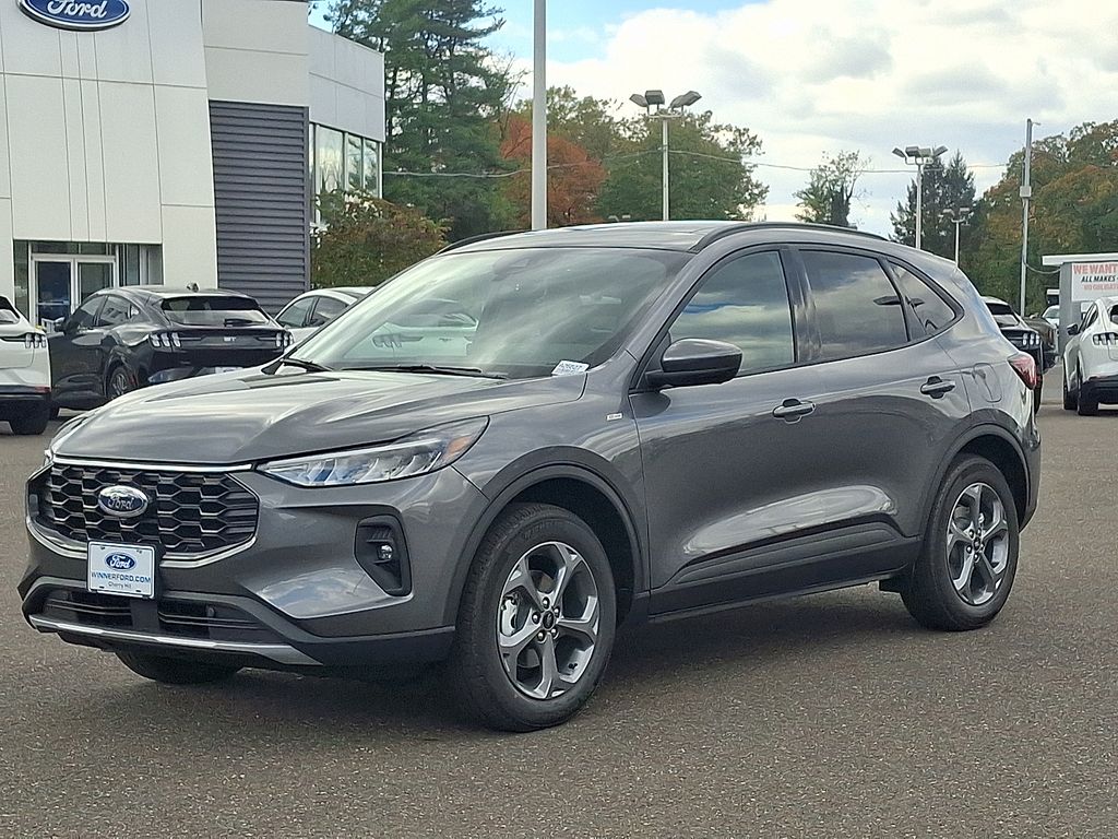 2026 Ford Escape ST-Line Select photo 2