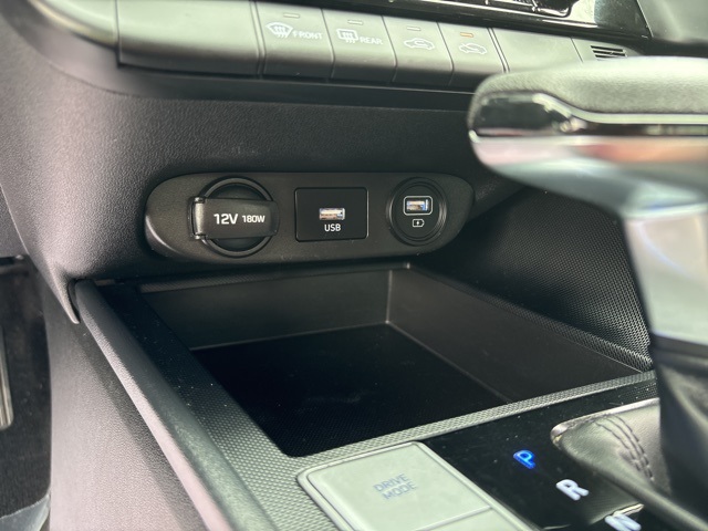 2021 Hyundai Elantra SEL photo 19
