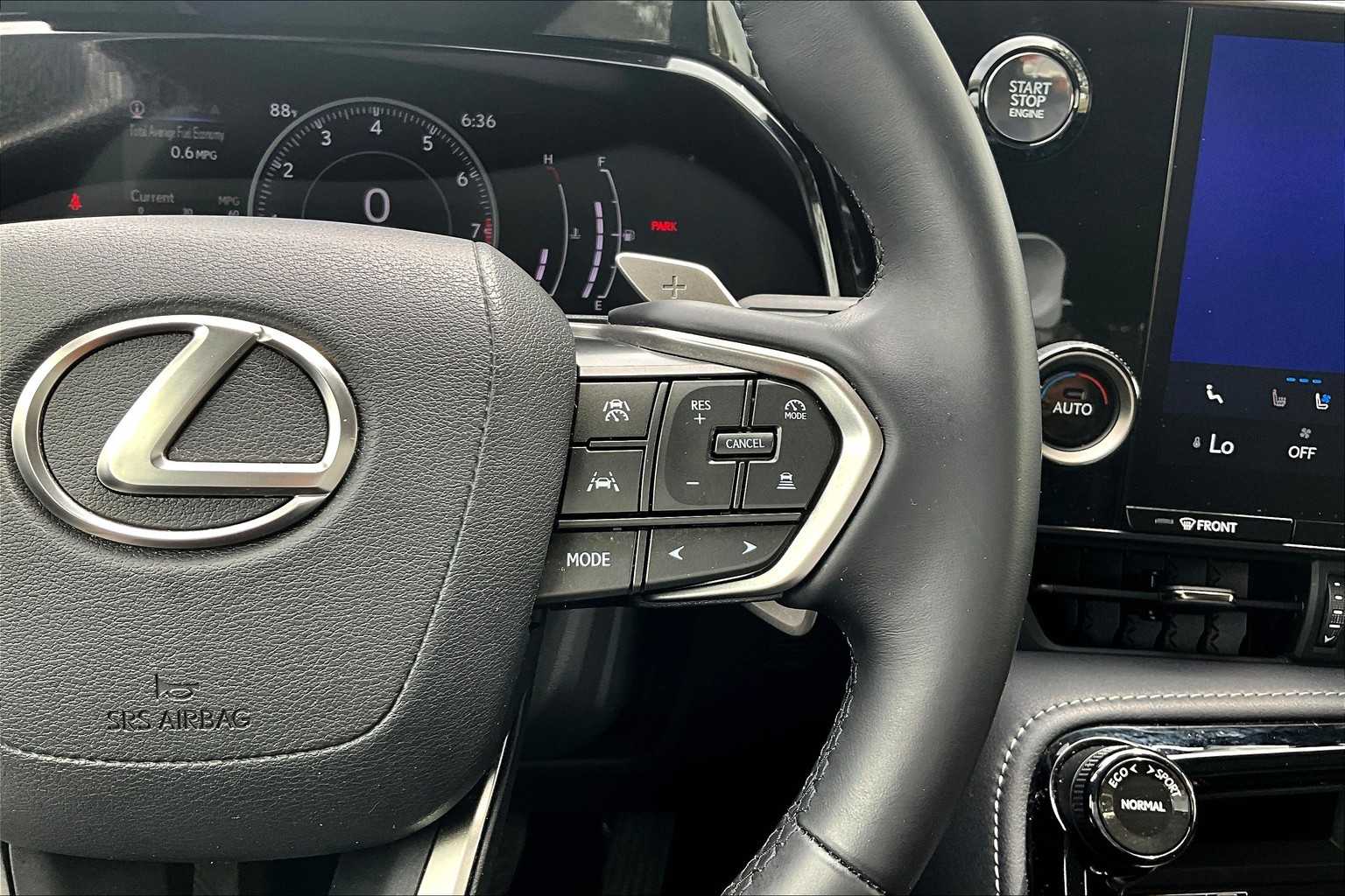 2025 Lexus NX Premium photo 21