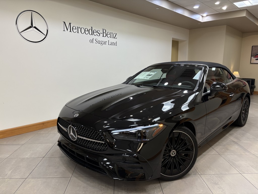 2026 Mercedes-Benz CLE CLE 300's photo