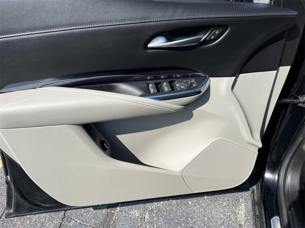2023 Cadillac XT4 Luxury photo 12