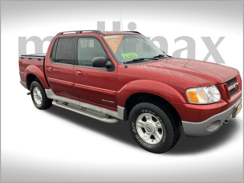 2002 Ford Explorer Sport Trac Base's photo