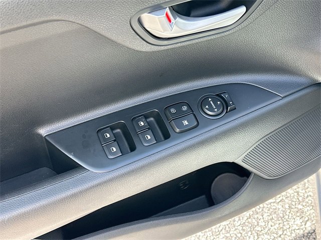 2023 Kia Rio LX photo 22