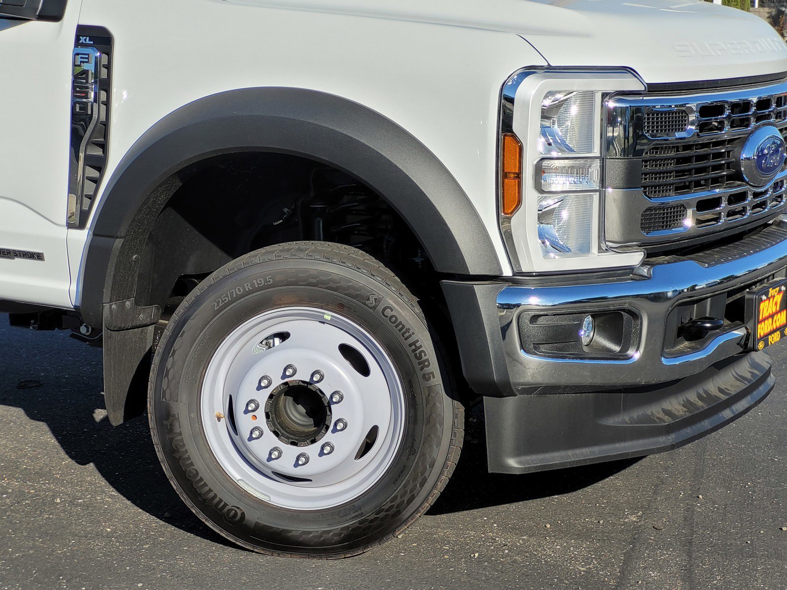 2024 Ford F-450 XL photo 3
