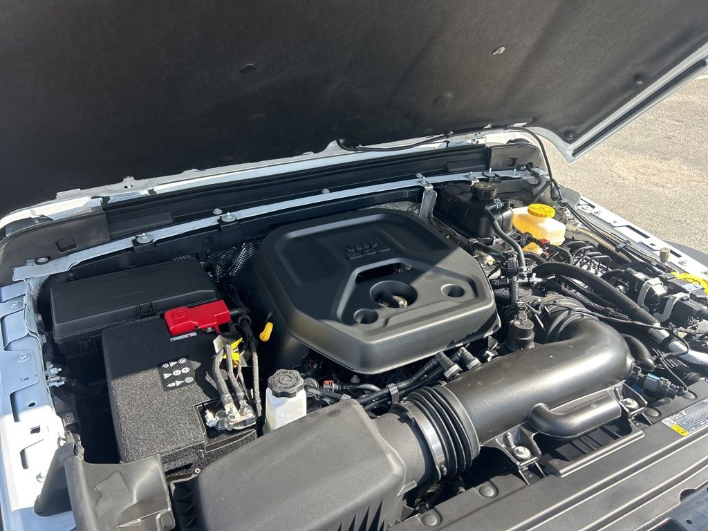 2025 Jeep Wrangler Sport S photo 17
