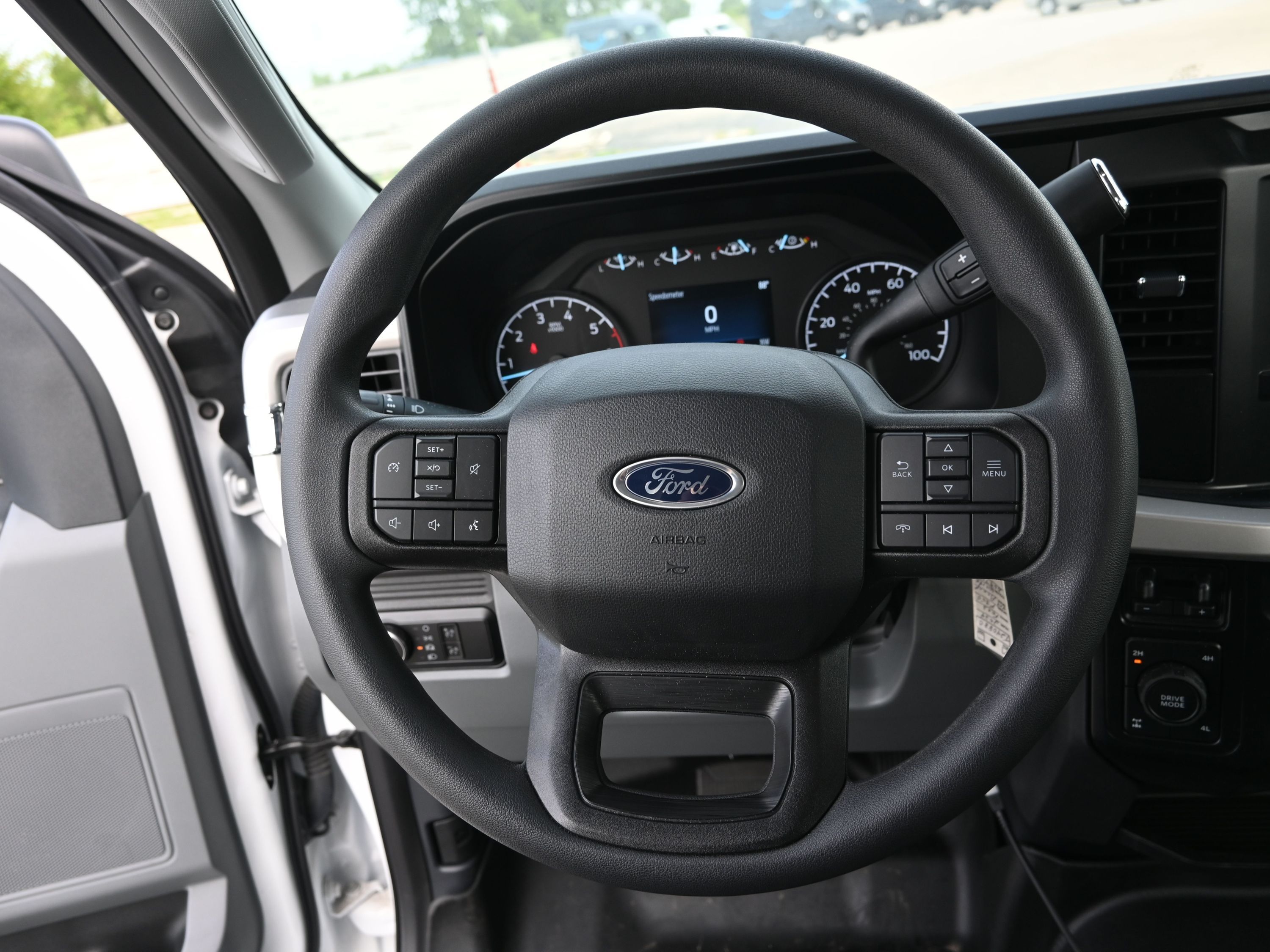 2024 Ford F-350 XL photo 35