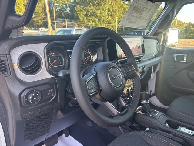 2025 Jeep Wrangler Willys photo 15