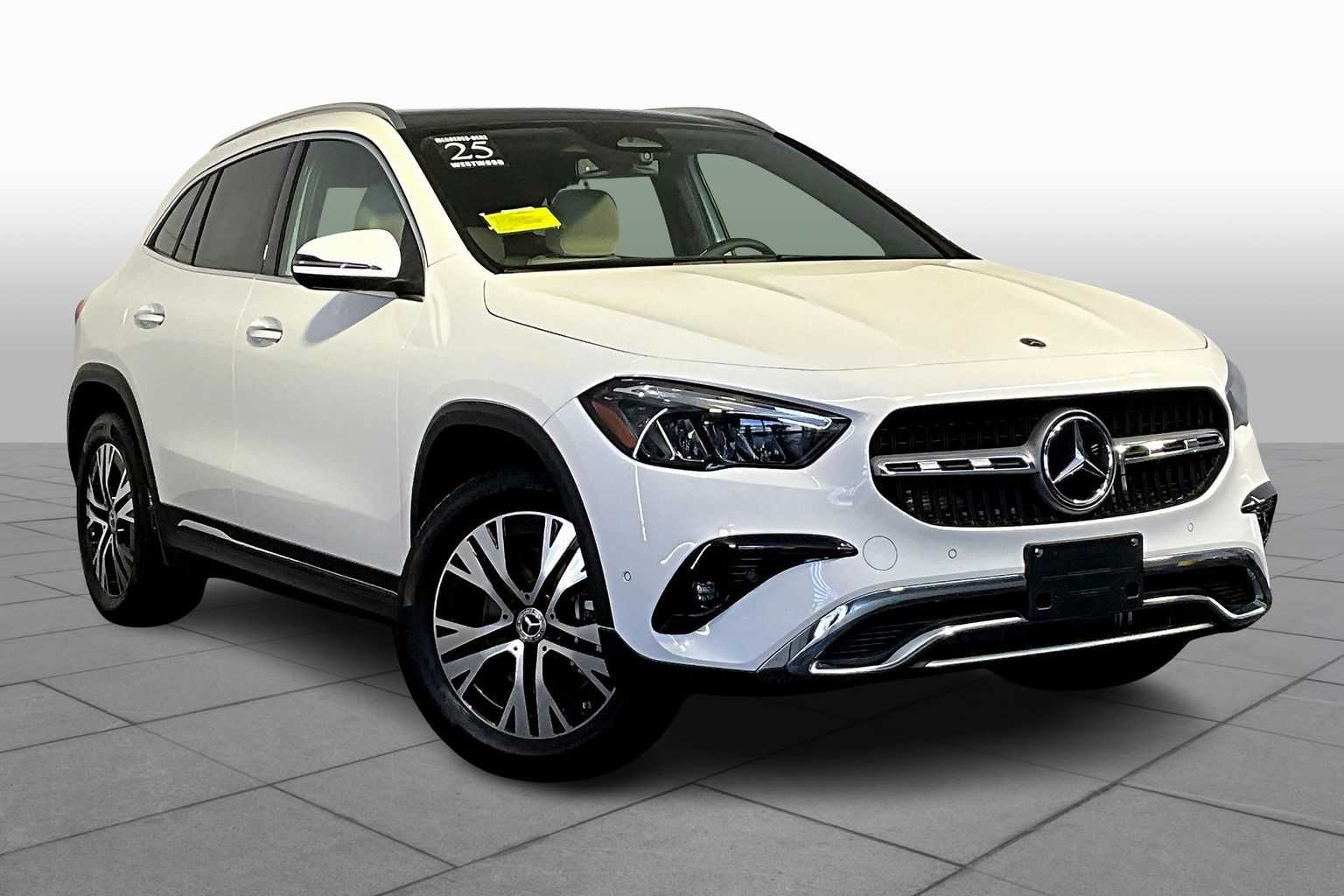 2025 Mercedes Benz GLA 250 4MATIC photo 2