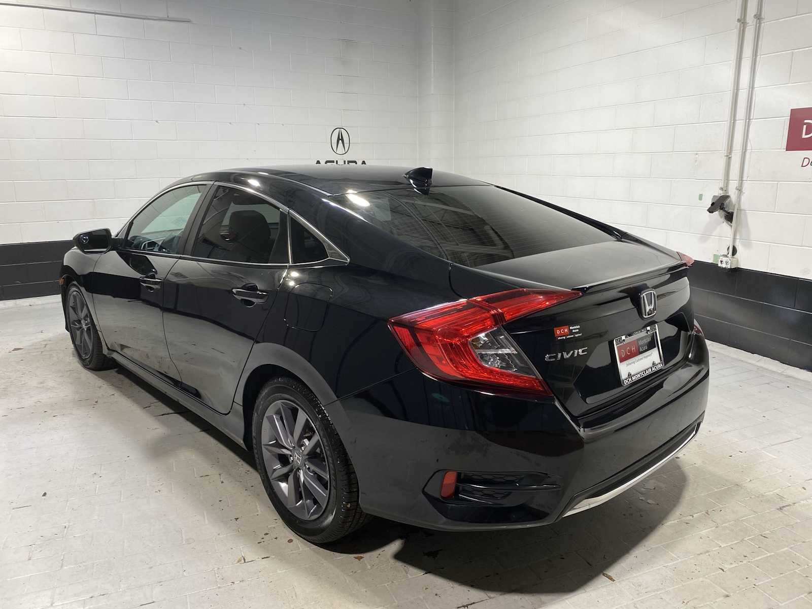 2020 Honda Civic EX-L photo 4