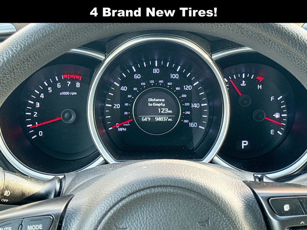 2015 Kia Optima LX photo 2