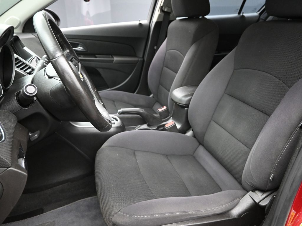 2013 Chevrolet Cruze Eco photo 11