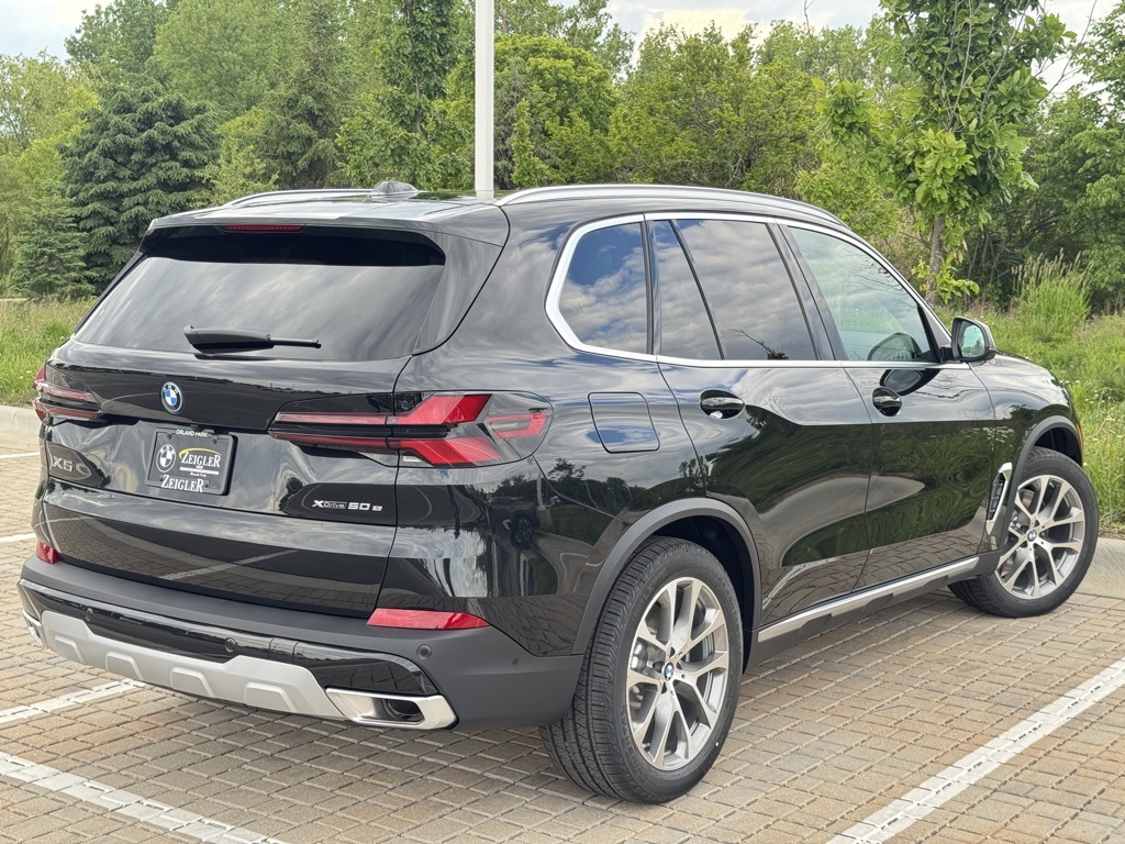 2026 Bmw X5 xDrive50e photo 6
