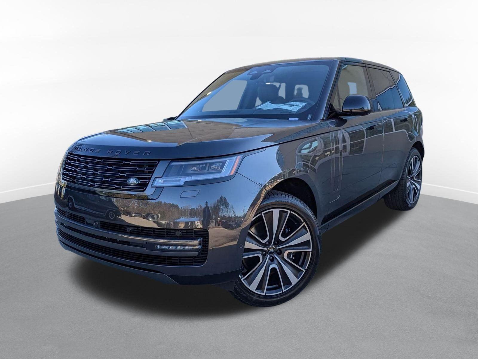2025 Land Rover Range Rover SE's photo