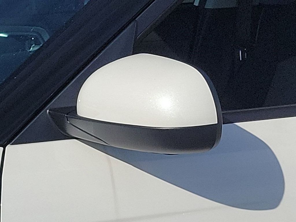 2025 Kia Soul LX photo 10