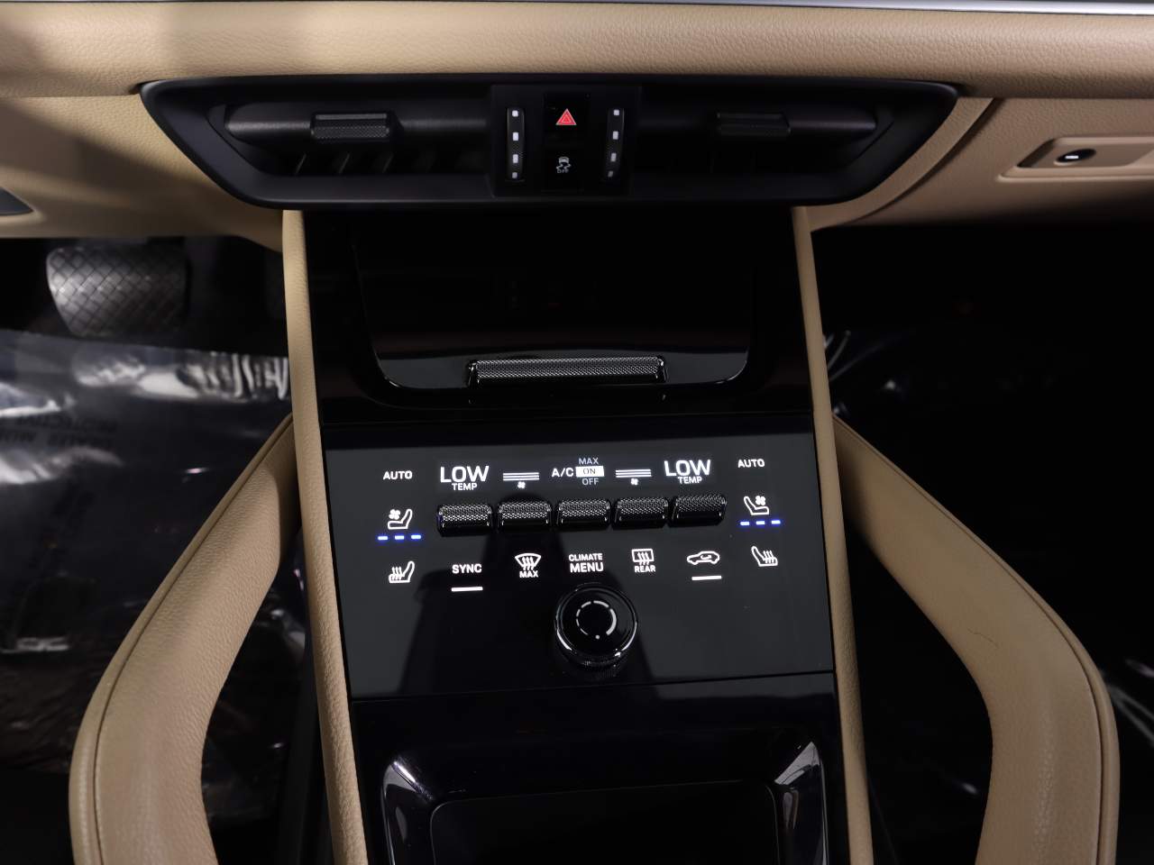 2024 Porsche Cayenne photo 15