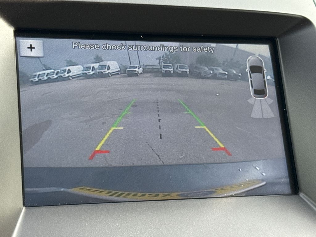 2016 Ford Edge Titanium photo 14