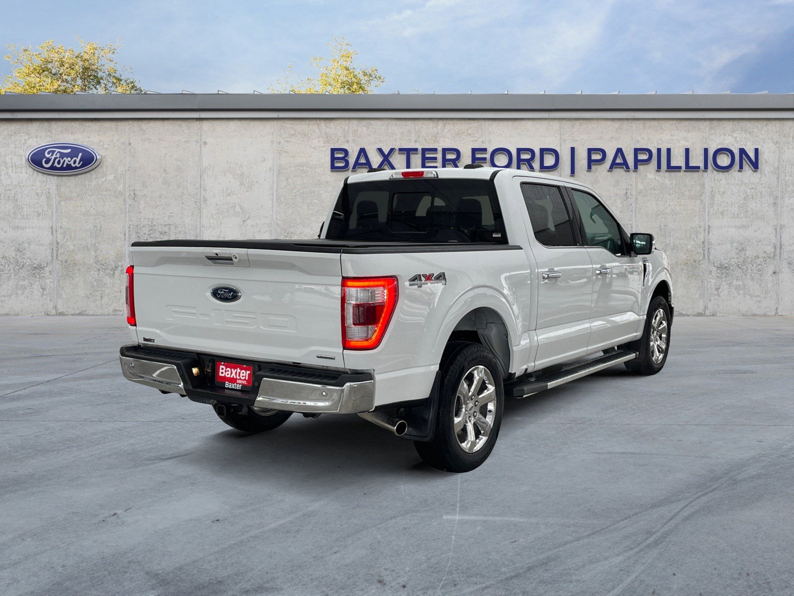 2023 Ford F-150 Lariat photo 4