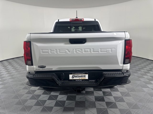 2026 Chevrolet Colorado Trail Boss photo 3