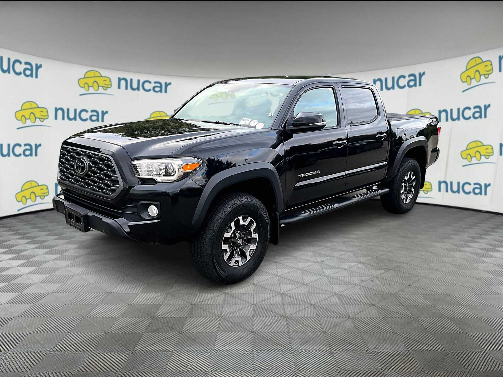 2020 Toyota Tacoma TRD 4x4 photo 2