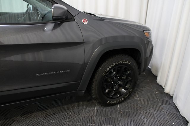 2019 Jeep Cherokee Trailhawk photo 11