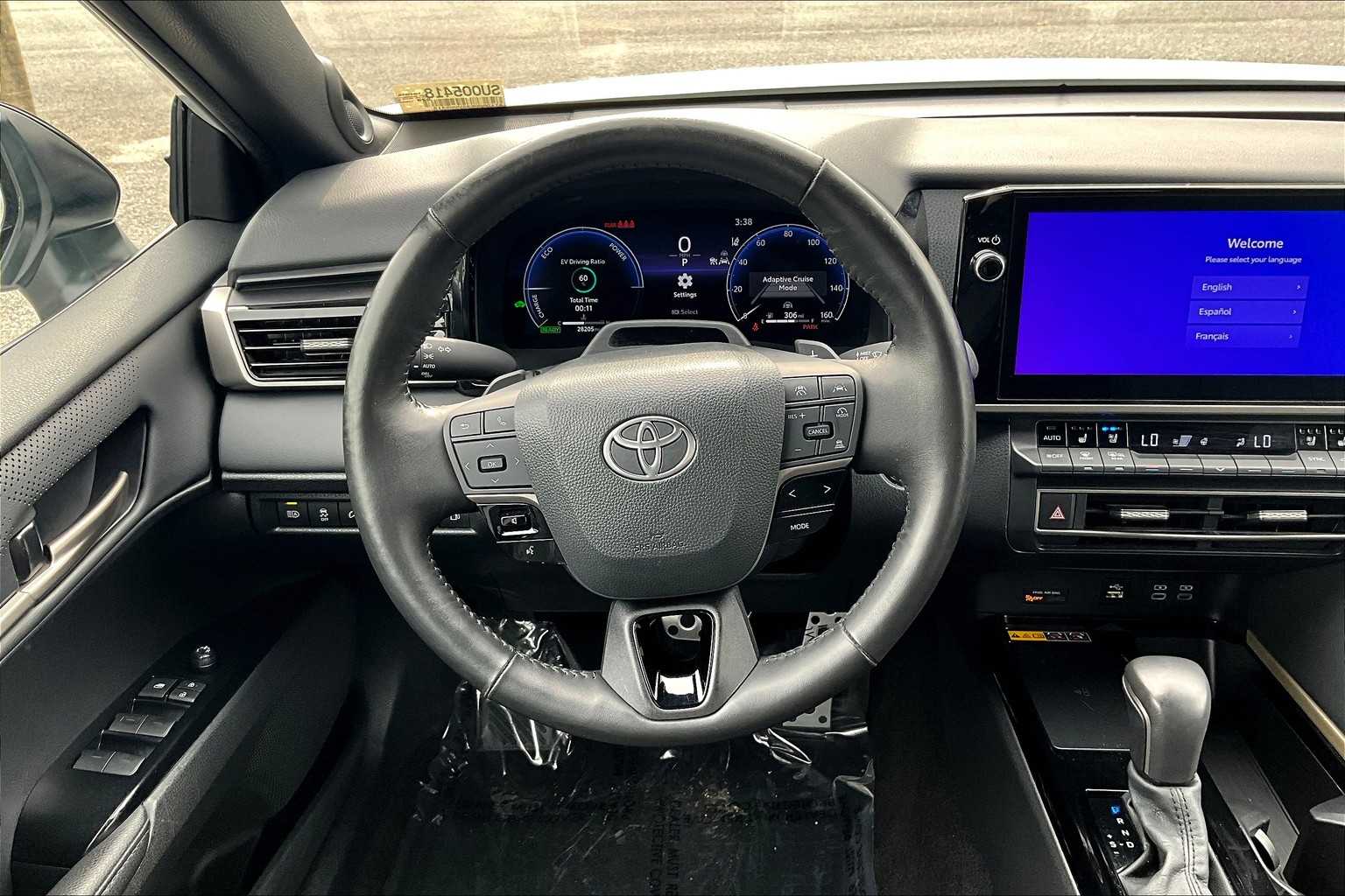2025 Toyota Camry XSE photo 5