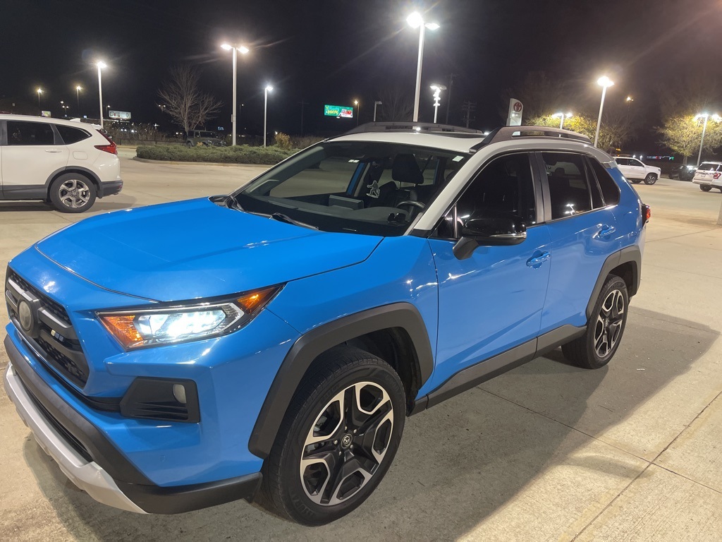 2019 Toyota RAV4 Adventure's photo