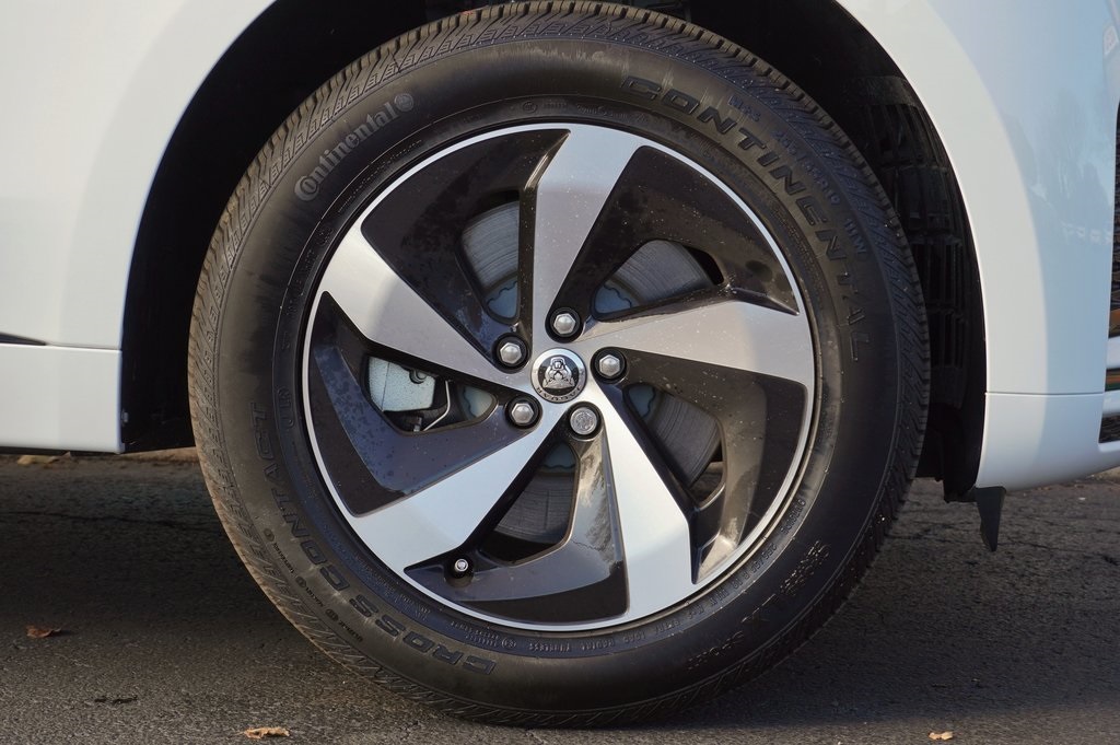 2025 JAGUAR F-PACE - Image 7