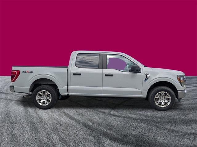 2023 Ford F-150 XLT photo 2