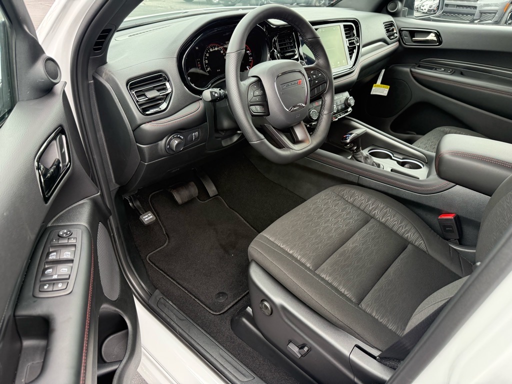 2026 Dodge Durango GT photo 4