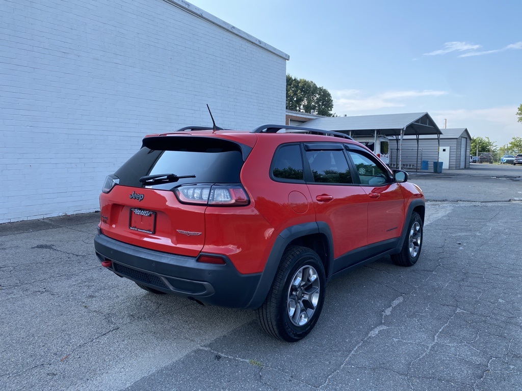 Used 2019 Jeep Cherokee Trailhawk with VIN 1C4PJMBX0KD298459 for sale in Madison, NC