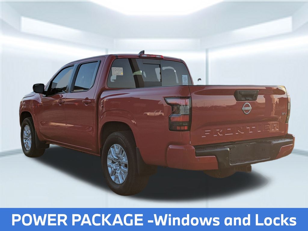 2023 Nissan Frontier SV photo 6