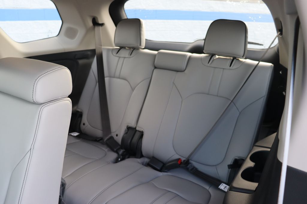 2025 Honda Pilot Elite photo 13