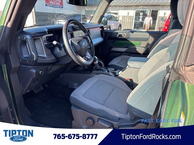 2022 Ford Bronco Outer Banks photo 3