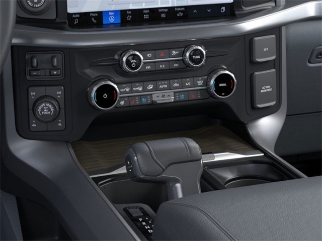 2025 Ford F-150 Lariat photo 15